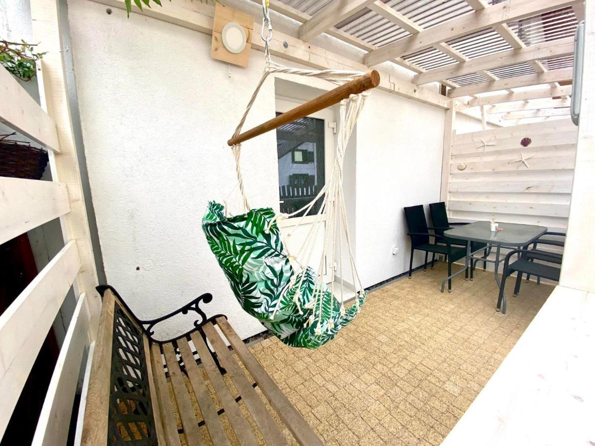 Apartament Dla 4 Osob Blisko Morza Niechorze Extérieur photo